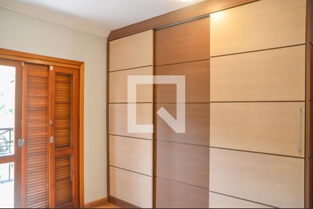 Quarto Suíte de casa para alugar com 3 quartos, 270m² em Dos Casa, São Bernardo do Campo