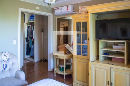 Casa à venda com 285m², 4 quartos e 4 vagasSuite 1