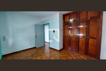 Casa para alugar com 472m², 2 quartos e 1 vagaQuarto 1