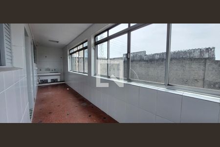 Casa para alugar com 472m², 2 quartos e 1 vagaÁrea de Serviço