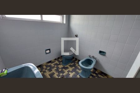 Casa para alugar com 472m², 2 quartos e 1 vagaBanheiro