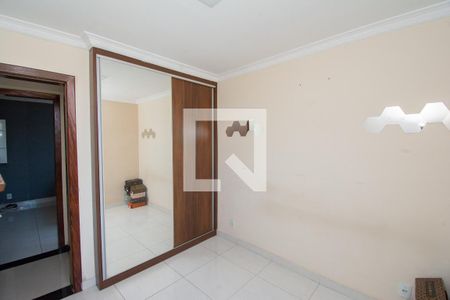 Quarto 1 de apartamento à venda com 3 quartos, 60m² em Jardim Vera Cruz, Contagem