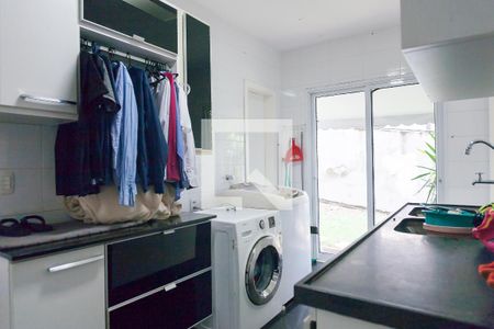 Casa de condomínio à venda com 350m², 5 quartos e 3 vagasarea de serviço