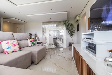 Sala de TV de apartamento à venda com 2 quartos, 94m² em Alphaville, Santana de Parnaíba