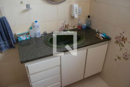 Casa à venda com 250m², 3 quartos e 5 vagas Casa à venda com 250m², 3 quartos e 5 vagasBanheiro Quarto 2