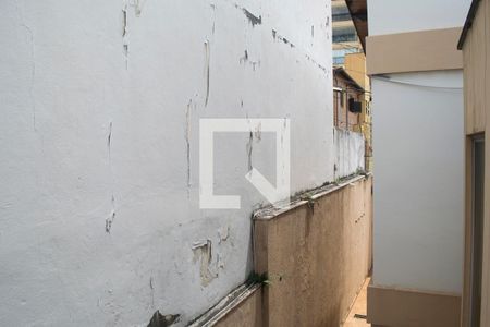 Casa à venda com 250m², 3 quartos e 5 vagas Casa à venda com 250m², 3 quartos e 5 vagasVista Quarto 2