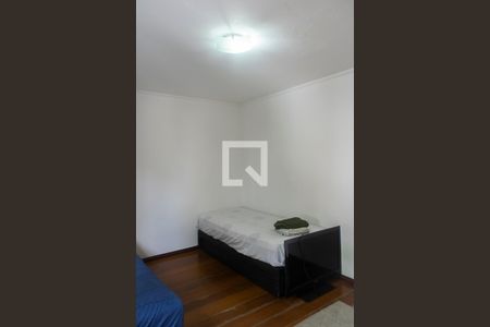 Casa à venda com 250m², 3 quartos e 5 vagas Casa à venda com 250m², 3 quartos e 5 vagasQuarto 1