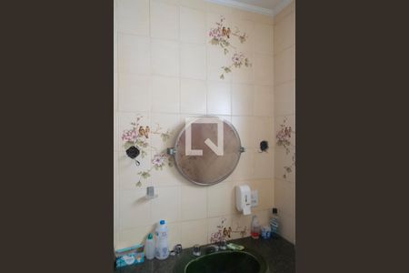 Casa à venda com 250m², 3 quartos e 5 vagas Casa à venda com 250m², 3 quartos e 5 vagasBanheiro Quarto 2