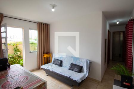 Sala de apartamento à venda com 2 quartos, 48m² em Itaquera, São Paulo