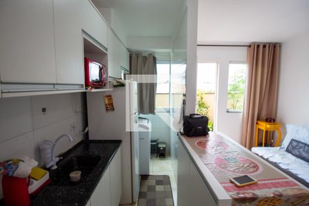 Apartamento à venda com 48m², 2 quartos e sem vagaCozinha 