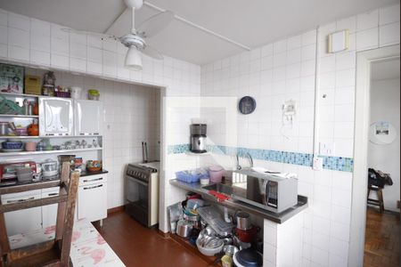 Casa à venda com 200m², 3 quartos e 1 vagaCozinha