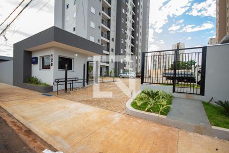 Apartamento para alugar com 43m², 2 quartos e 1 vagaFachada do condomínio