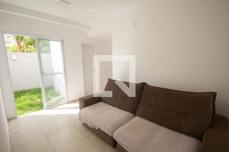 Sala de apartamento para alugar com 2 quartos, 43m² em Jardim Antártica, Ribeirão Preto