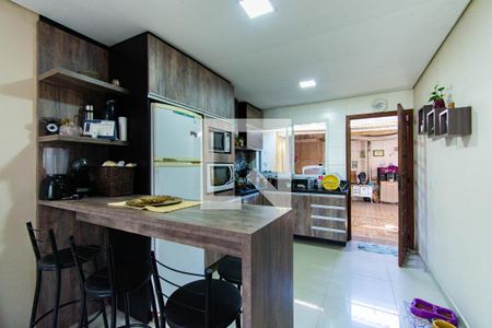 Sala/ cozinha  de casa à venda com 3 quartos, 79m² em Mato Grande, Canoas