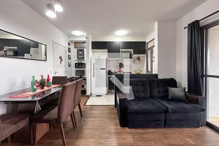 Apartamento para alugar com 70m², 2 quartos e 1 vagaSala