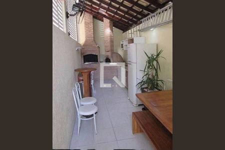 Casa à venda com 2 quartos, 75m² em Vila Ema, São Paulo