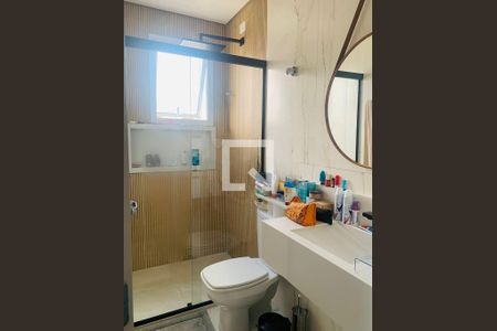 Casa de condomínio à venda com 180m², 3 quartos e 2 vagas