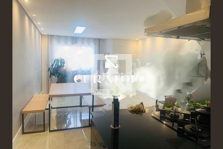 Casa de condomínio à venda com 180m², 3 quartos e 2 vagas