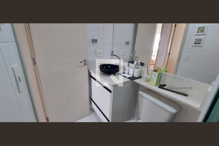 Apartamento para alugar com 76m², 3 quartos e 1 vaga Apartamento para alugar com 76m², 3 quartos e 1 vagaBanheiro 2