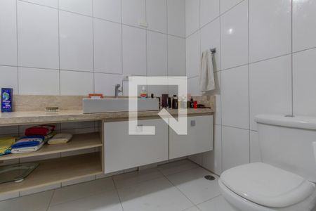 Banheiro Suíte  de casa à venda com 2 quartos, 100m² em Vila Rica, São Paulo
