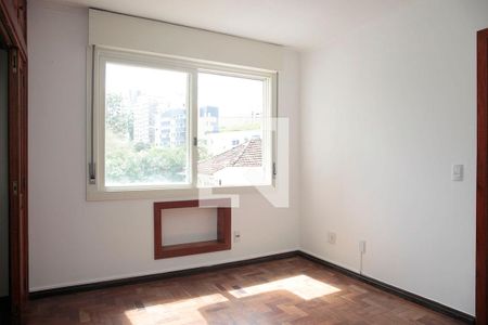 Sala de Estar de apartamento para alugar com 2 quartos, 80m² em São João, Porto Alegre
