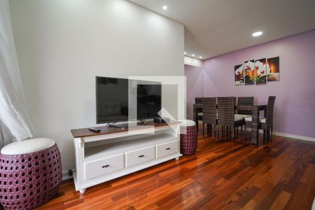 Apartamento à venda com 66m², 2 quartos e 2 vagasSala