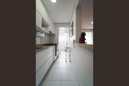 Apartamento à venda com 66m², 2 quartos e 2 vagasCozinha