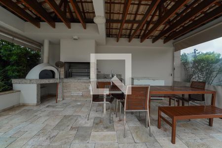 Apartamento à venda com 66m², 2 quartos e 2 vagasÁrea comum - Churrasqueira