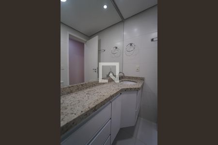 Apartamento à venda com 66m², 2 quartos e 2 vagasBanheiro