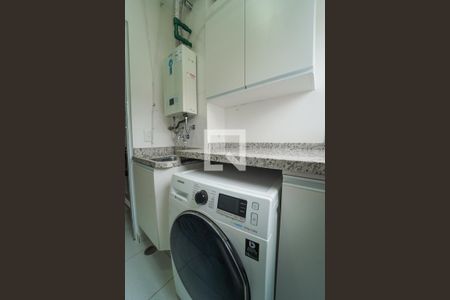 Apartamento à venda com 66m², 2 quartos e 2 vagasÁrea de Serviço