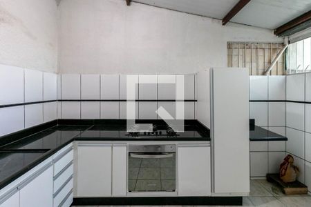 Cozinha e Área de Serviço de casa à venda com 2 quartos, 60m² em Santa Maria, Belo Horizonte