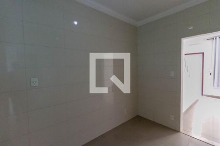 Sala de casa à venda com 2 quartos, 60m² em Santa Maria, Belo Horizonte