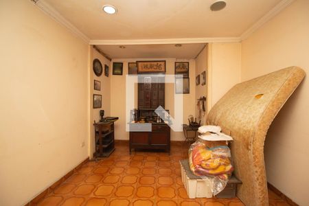 Sala de casa à venda com 4 quartos, 250m² em Moinho Velho, São Paulo