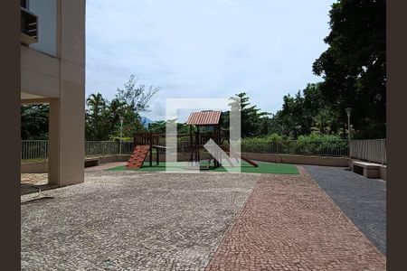 Apartamento à venda com 105m², 3 quartos e 2 vagasÁrea Comum - Playground