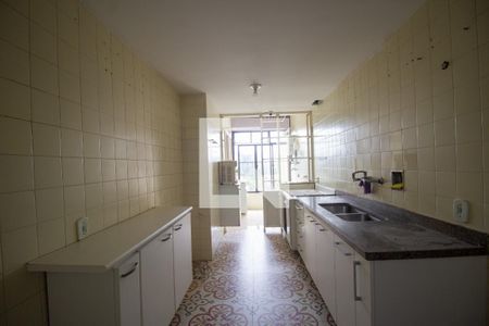 Apartamento à venda com 105m², 3 quartos e 2 vagasCozinha e Área de Serviço