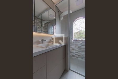 Casa à venda com 110m², 3 quartos e 1 vagaBanheiro  Suíte 