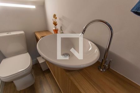 Lavabo de casa à venda com 3 quartos, 110m² em Parque Císper, São Paulo