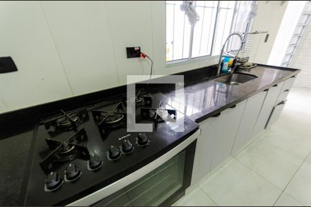 Casa à venda com 400m², 3 quartos e 3 vagas Casa à venda com 400m², 3 quartos e 3 vagasCozinha