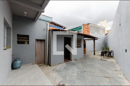 Casa à venda com 400m², 3 quartos e 3 vagas Casa à venda com 400m², 3 quartos e 3 vagasÁrea de Serviço