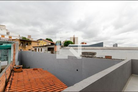 Casa à venda com 400m², 3 quartos e 3 vagas Casa à venda com 400m², 3 quartos e 3 vagasSacada do quarto 1 e 2