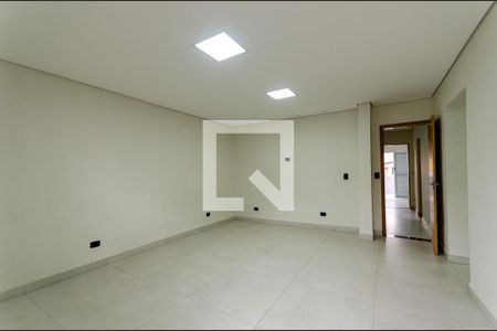 Casa à venda com 400m², 3 quartos e 3 vagas Casa à venda com 400m², 3 quartos e 3 vagasSuíte