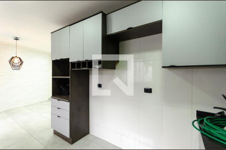 Casa à venda com 400m², 3 quartos e 3 vagas Casa à venda com 400m², 3 quartos e 3 vagasCozinha