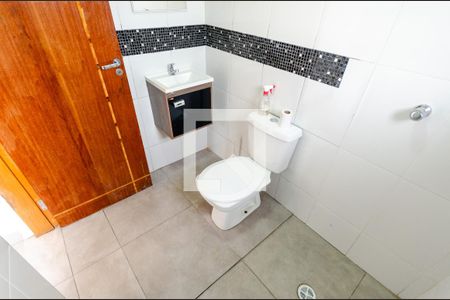 Casa à venda com 400m², 3 quartos e 3 vagas Casa à venda com 400m², 3 quartos e 3 vagasBanheiro do Salão