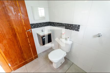 Casa à venda com 400m², 3 quartos e 3 vagas Casa à venda com 400m², 3 quartos e 3 vagasBanheiro do Salão