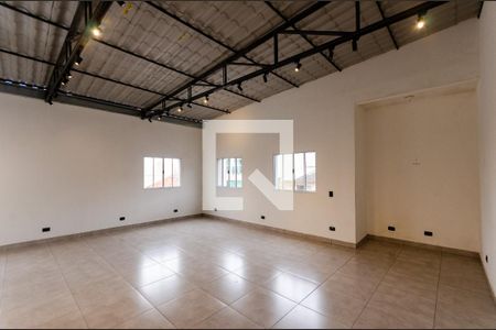 Casa à venda com 400m², 3 quartos e 3 vagas Casa à venda com 400m², 3 quartos e 3 vagasSalão de Festas