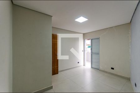 Quarto 1 de casa para alugar com 3 quartos, 400m² em Piqueri, São Paulo
