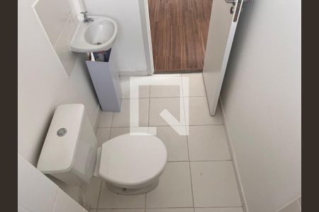Apartamento à venda com 33m², 2 quartos e sem vagaBanheiro
