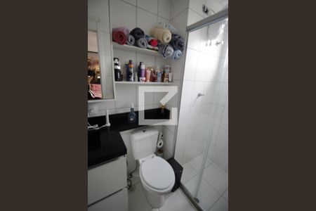 Banheiro de kitnet/studio à venda com 1 quarto, 25m² em Vila Butantã, São Paulo