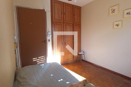 Casa à venda com 206m², 5 quartos e 2 vagasQuarto 1