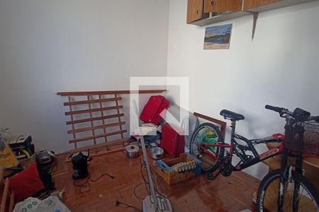 Casa à venda com 206m², 5 quartos e 2 vagasQuarto de Serviço